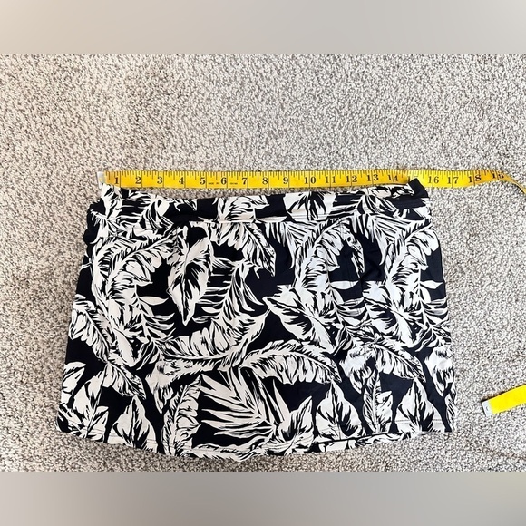 Catalina Women's Skirted Swimsuit Skirt Bottom black and white side split M 3431 - Picture 5 of 12